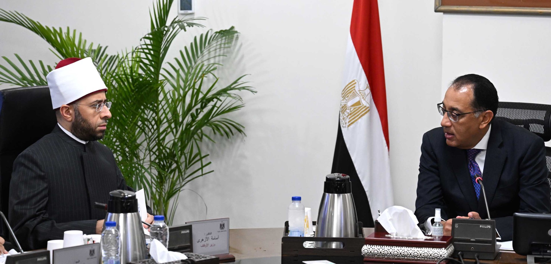 مدبولي والأزهري ناقشا عودة الكتاتيب وإطلاق مبادرة صحح مفاهيمك